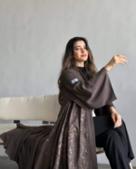عبايه بني بليزر
